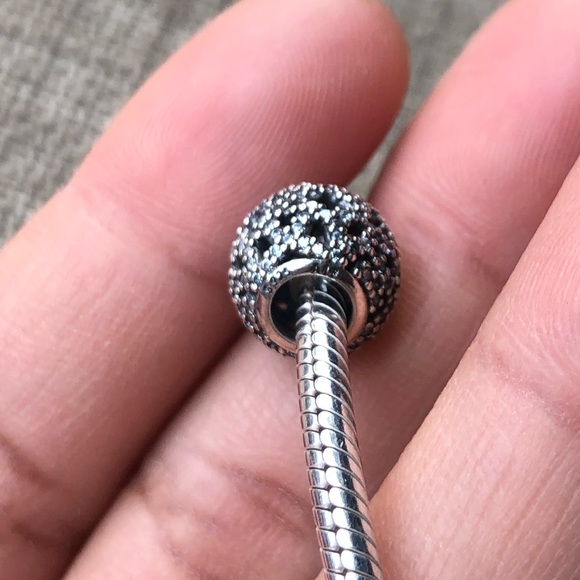 NWOT Authentic Pandora Snake Bracelet 925 Jewelry with 9 Charms - Picture 6 of 9
